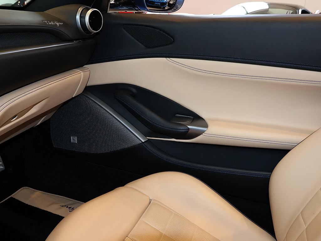 Certified 2020 Ferrari Portofino RWD image 78