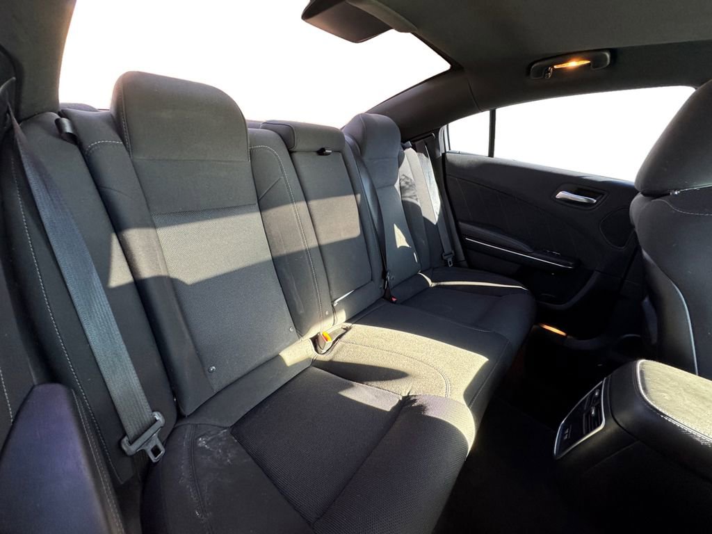 Used 2018 Dodge Charger R/T Scat Pack w/ Dynamics Package image 18