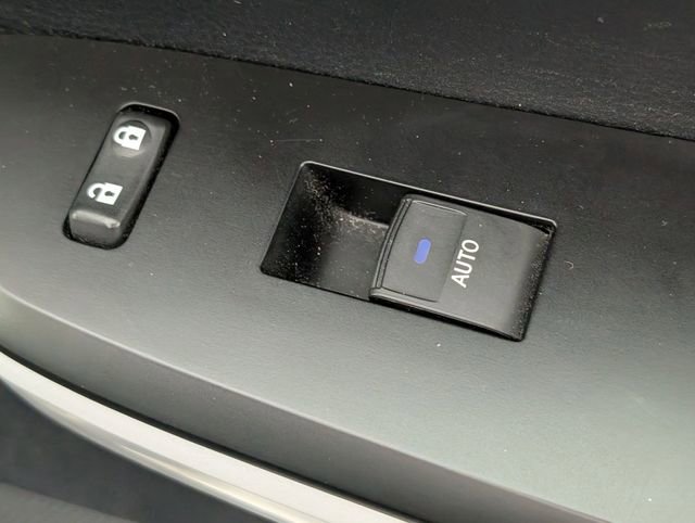 Used 2018 Toyota Tundra Limited w/ Limited Premium Package image 33