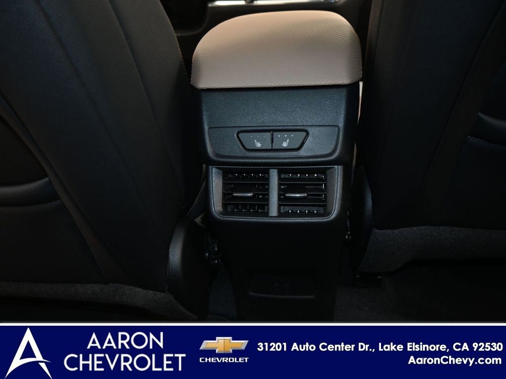 New 2026 Chevrolet Equinox ACTIV w/ Convenience Package III image 18