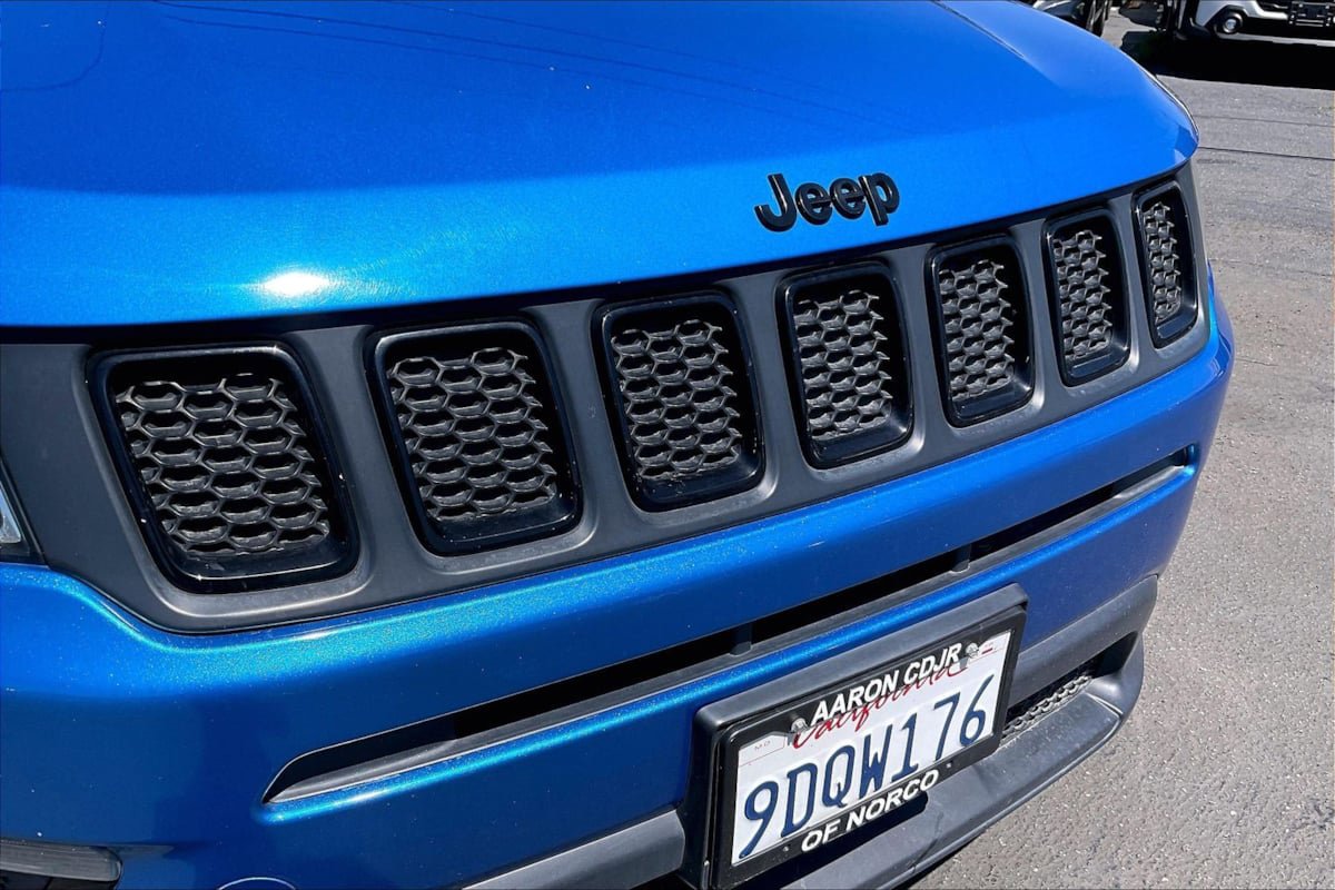 Used 2019 Jeep Compass Altitude FWD image 28