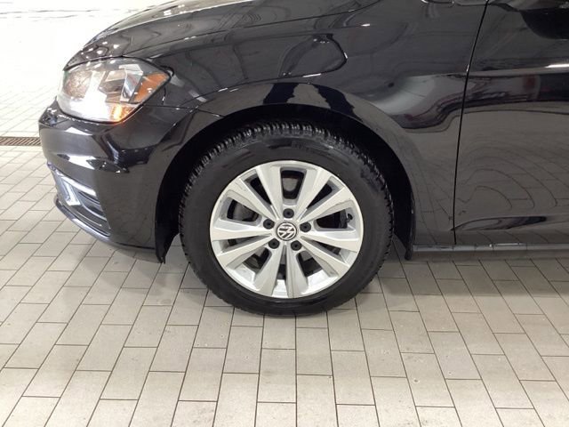 Used 2020 Volkswagen Golf 4-Door image 21