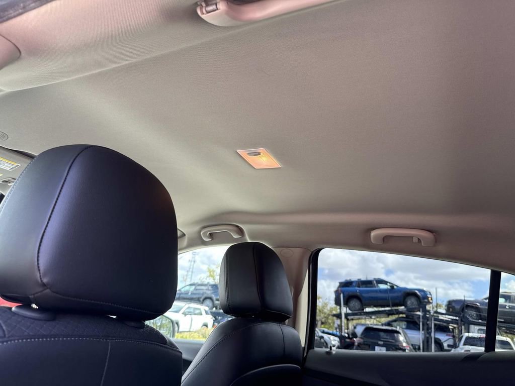 Used 2018 Buick Encore Sport Touring w/ Safety Package image 17