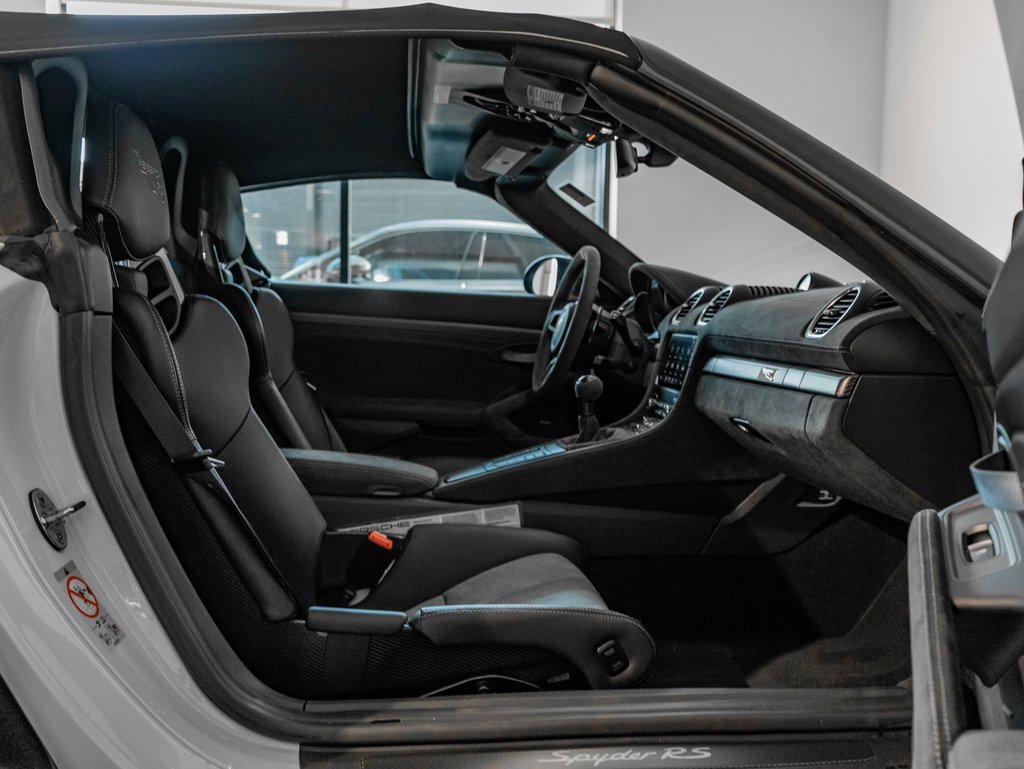 Certified 2024 Porsche 718 Boxster Spyder RS image 30
