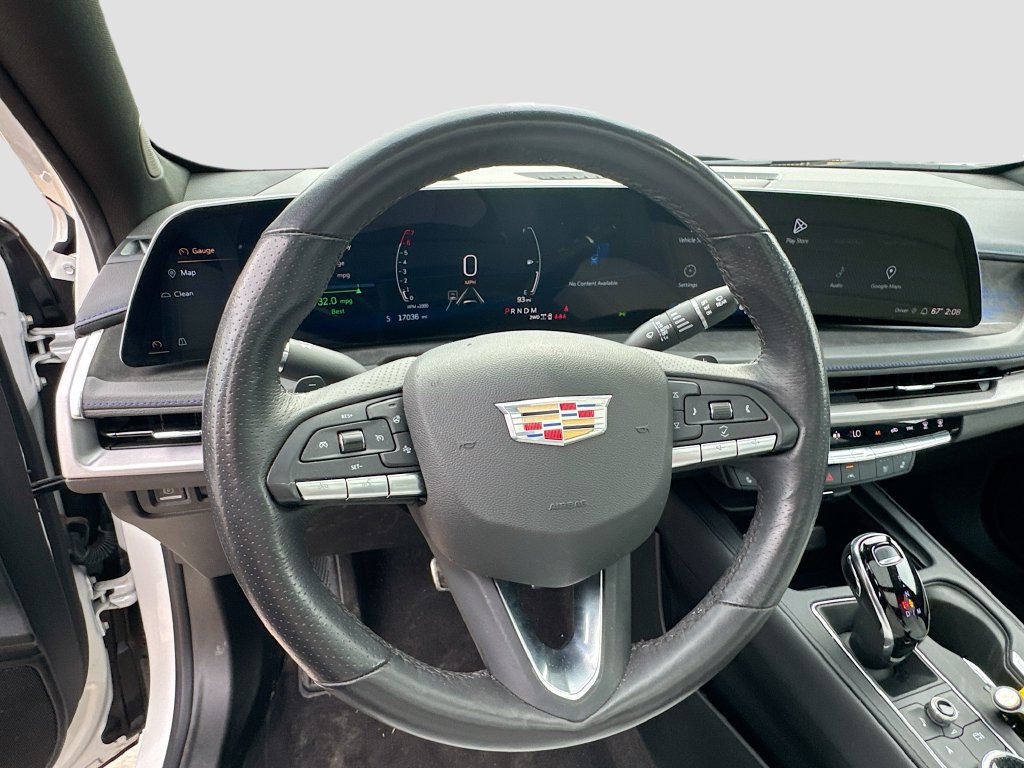Used 2024 Cadillac XT4 Sport AWD/4WD image 11