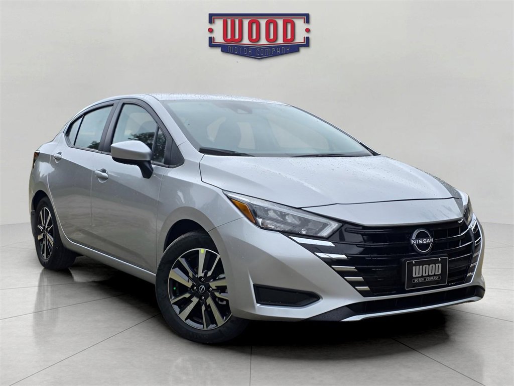 New 2025 Nissan Versa SV w/ Trunk Package