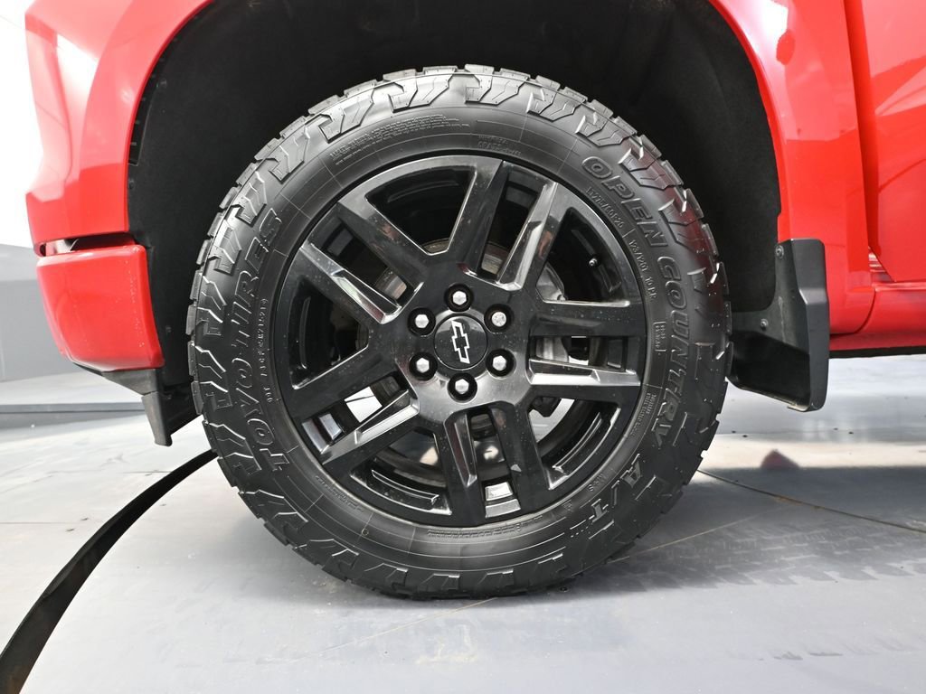 Used 2024 Chevrolet Silverado 1500 Custom AWD/4WD image 20