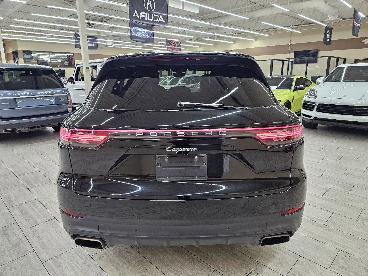 Used 2020 Porsche Cayenne AWD/4WD image 8