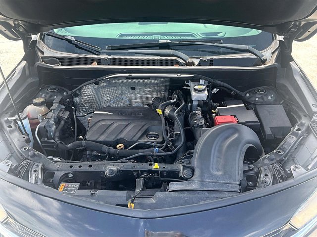 Used 2020 Buick Encore GX Preferred w/ Cold Weather Comfort Package FWD image 11
