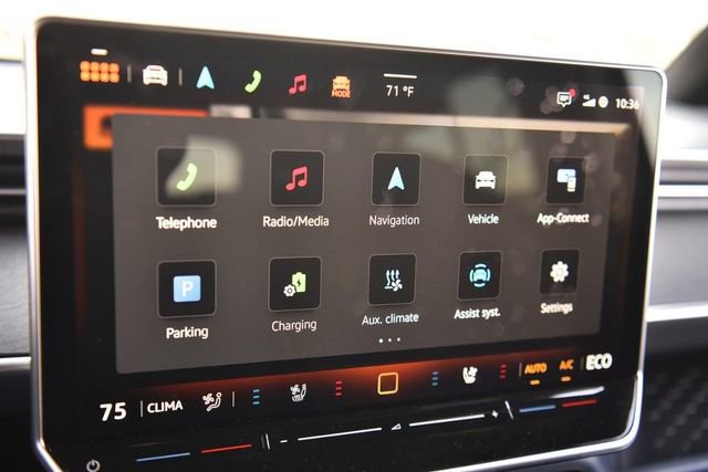 New 2025 Volkswagen ID. Buzz Pro S image 15