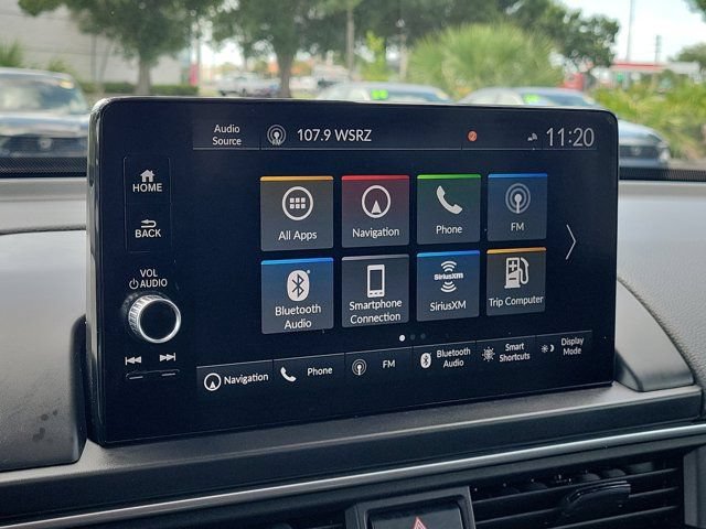 Certified 2025 Honda Pilot Touring image 24