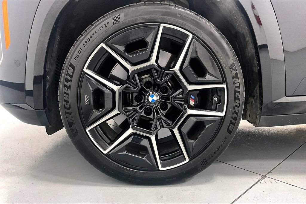 Used 2024 BMW XM AWD/4WD image 8