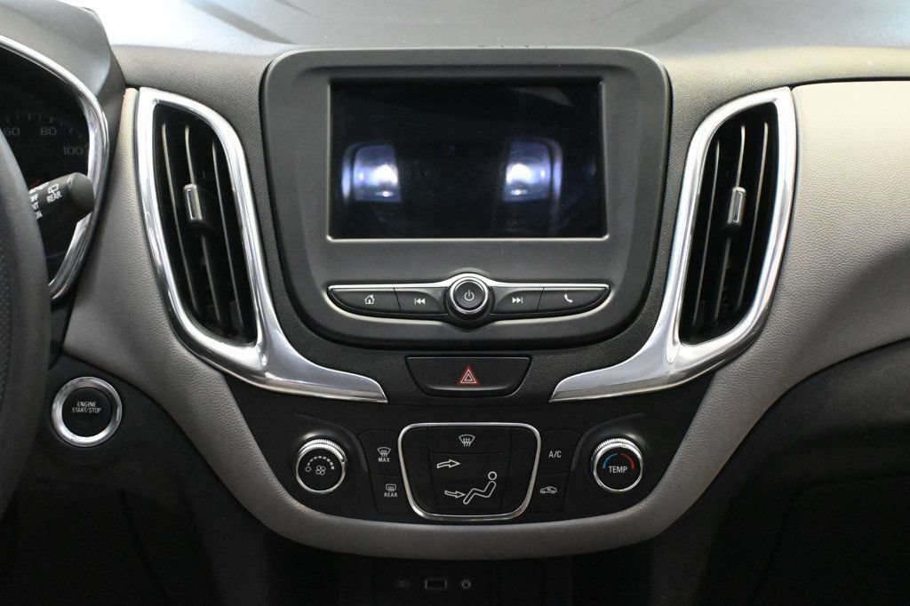 Used 2019 Chevrolet Equinox LS w/ LS Convenience Package AWD/4WD image 8
