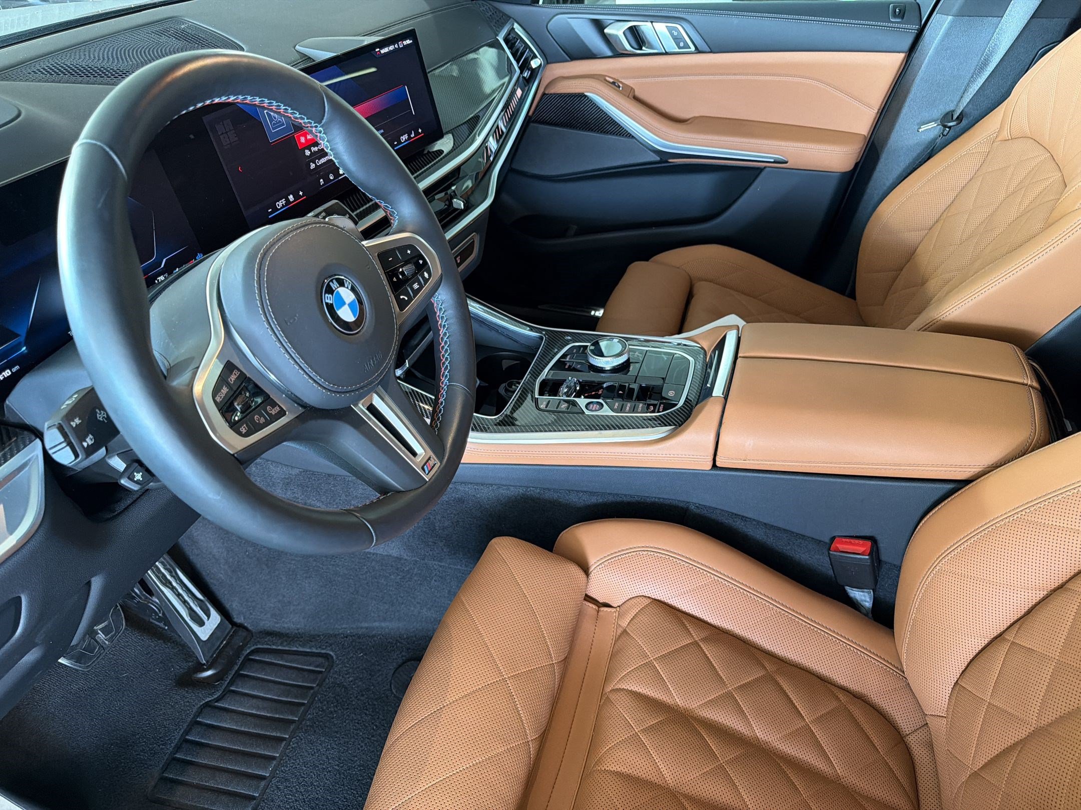 Certified 2025 BMW X5 M60i w/ Executive Package AWD/4WD image 4
