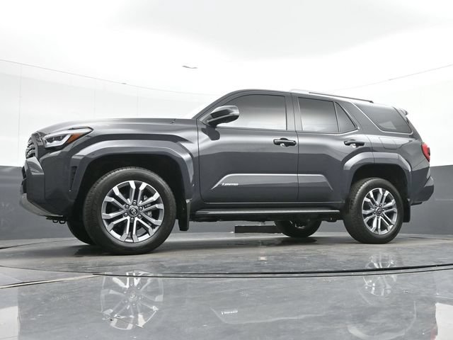 Used 2025 Toyota 4Runner Limited AWD/4WD image 37