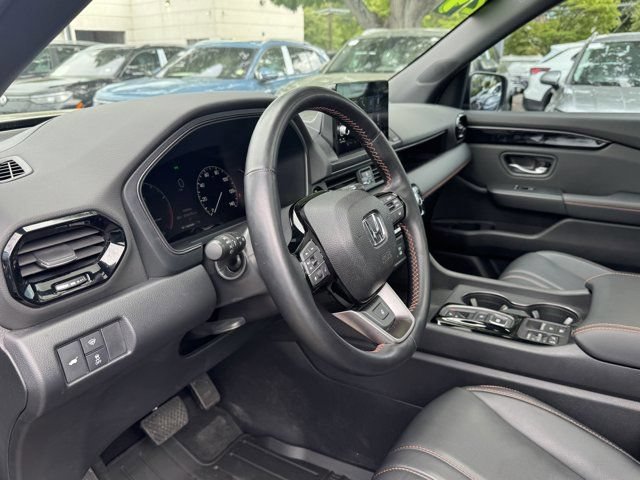 Used 2024 Honda Pilot TrailSport image 26
