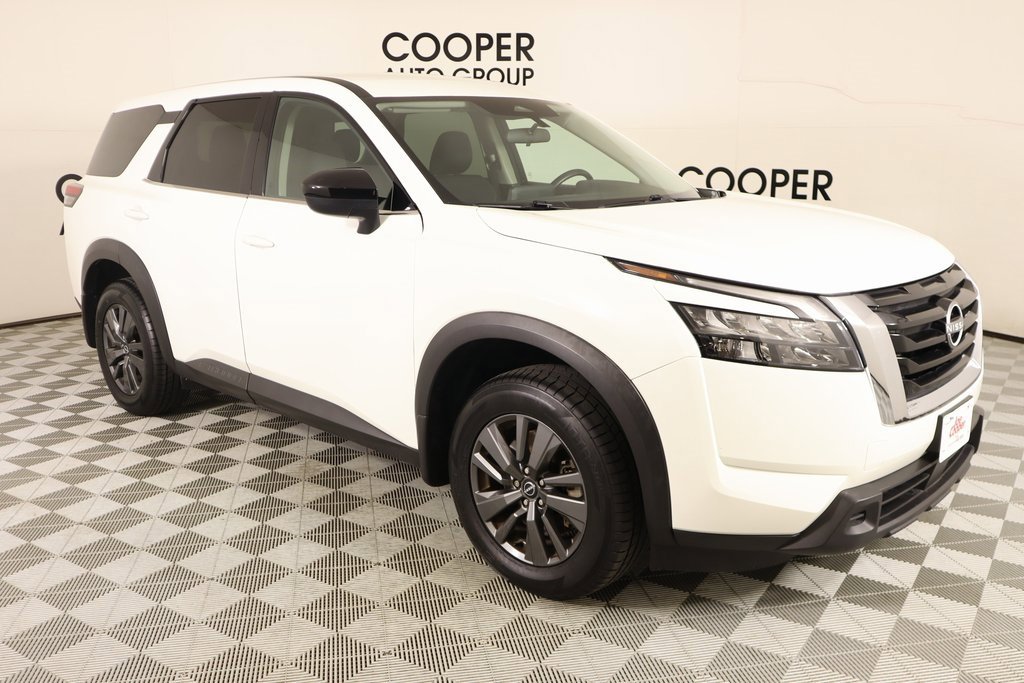 Used 2023 Nissan Pathfinder S