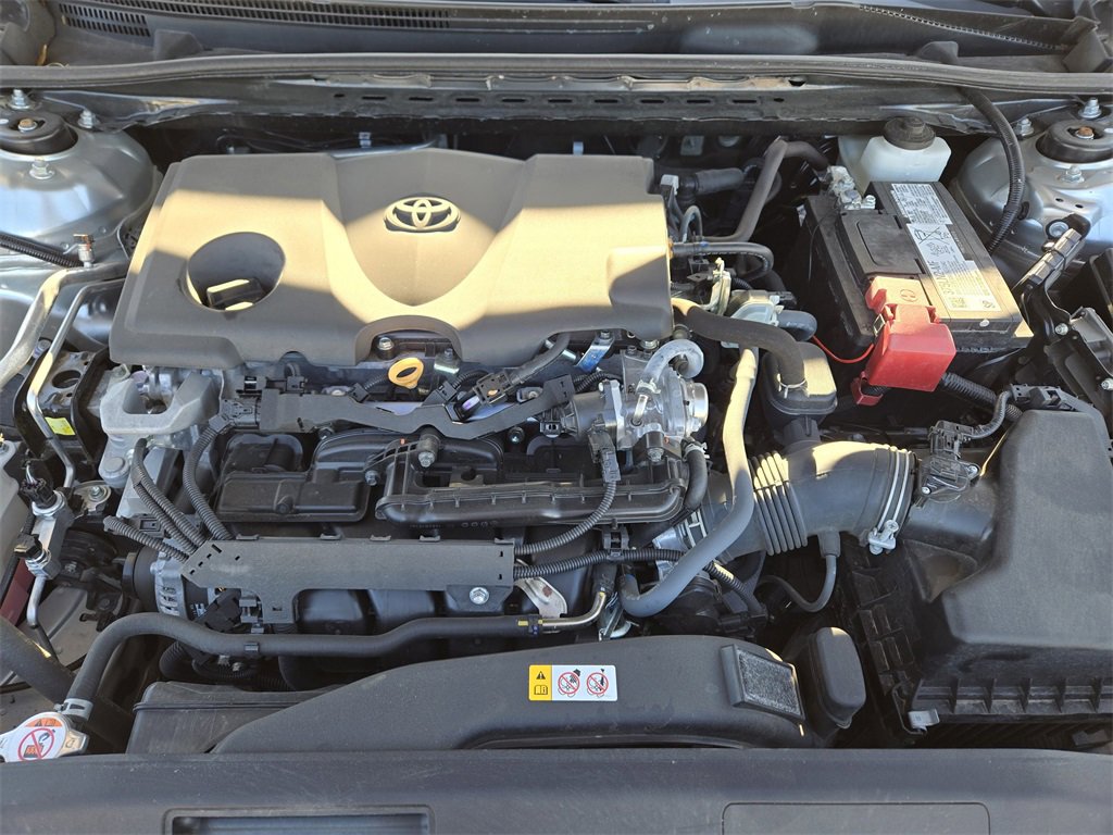Used 2024 Toyota Camry LE image 25