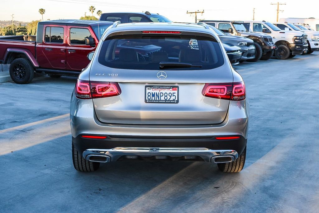 Used 2020 Mercedes-Benz GLC 300 image 8
