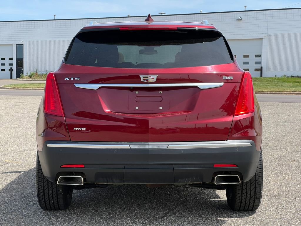 Used 2017 Cadillac XT5 Premium Luxury AWD/4WD image 47