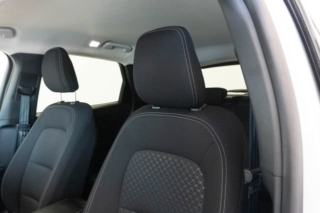 Used 2025 Ford Escape Active AWD/4WD image 6