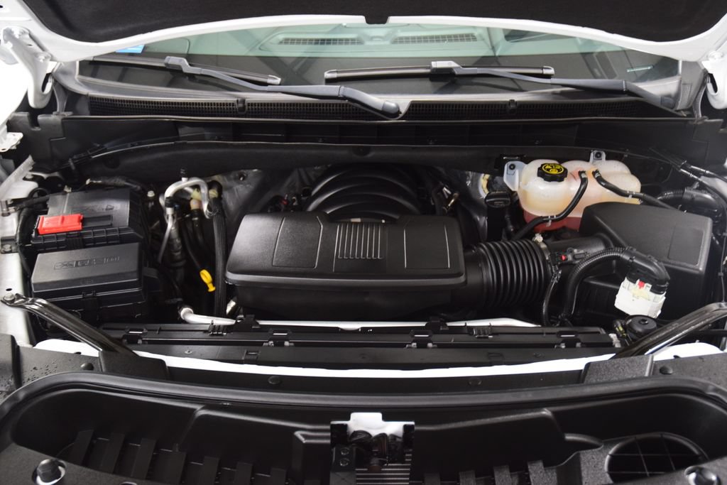 Used 2024 GMC Yukon XL Denali AWD/4WD image 32