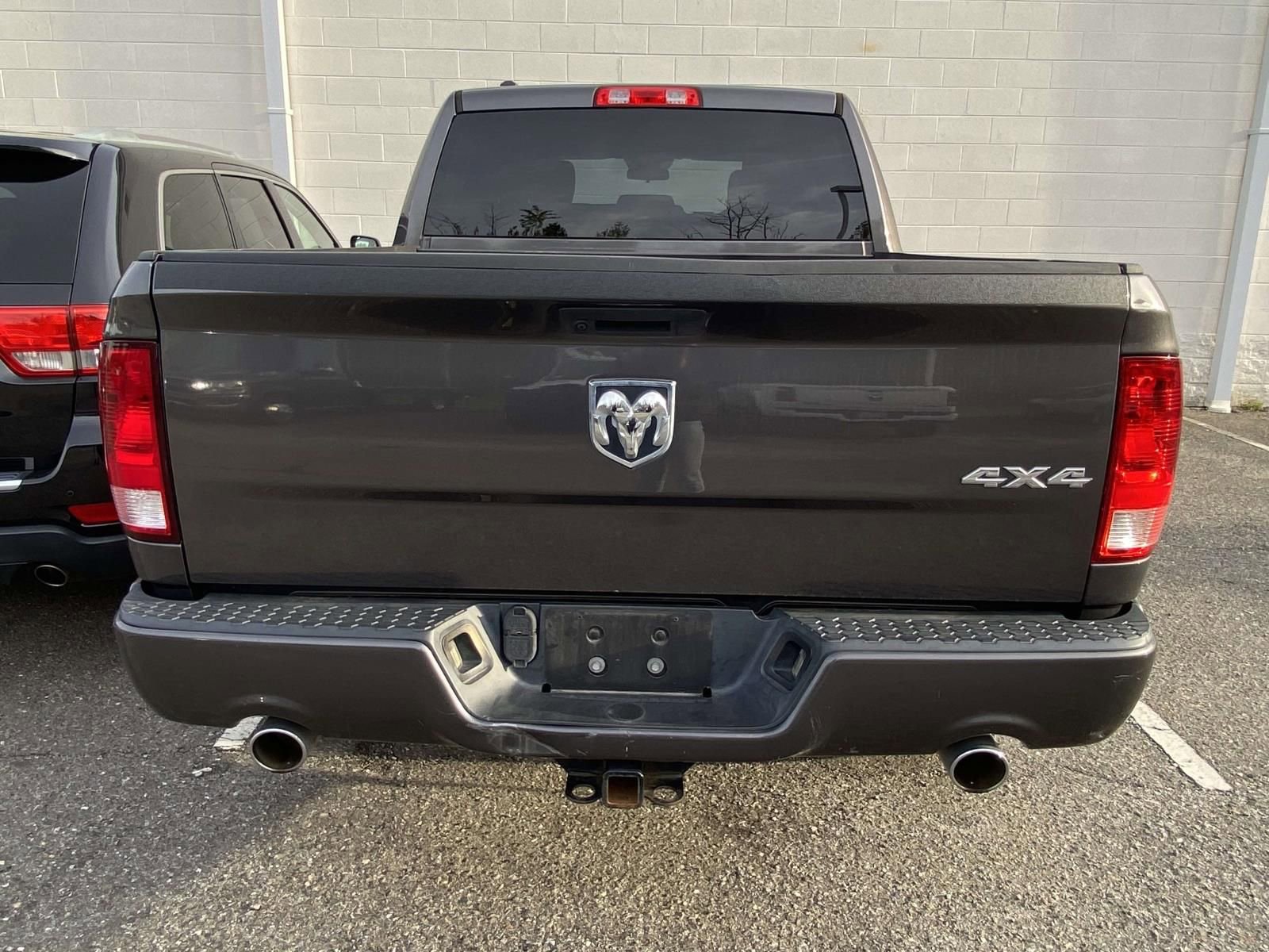 Used 2019 RAM 1500 Express w/ Express Value Package image 6