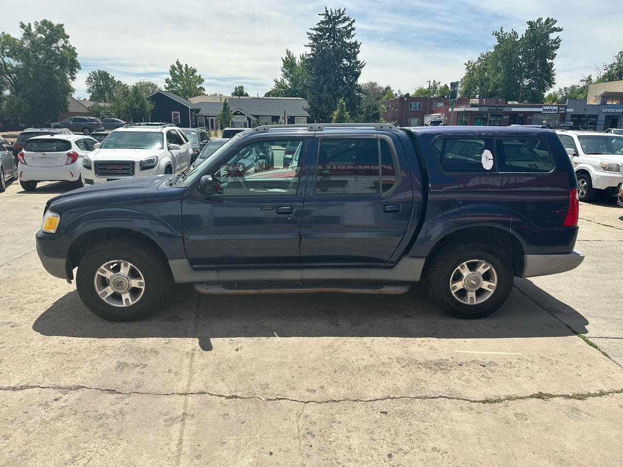 Used 2003 Ford Explorer Sport Trac XLS AWD/4WD image 8