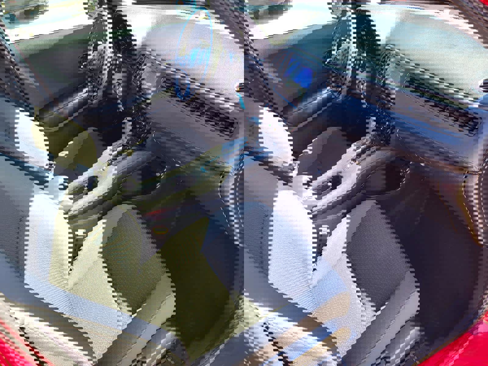 Used 2022 Honda HR-V Sport image 9