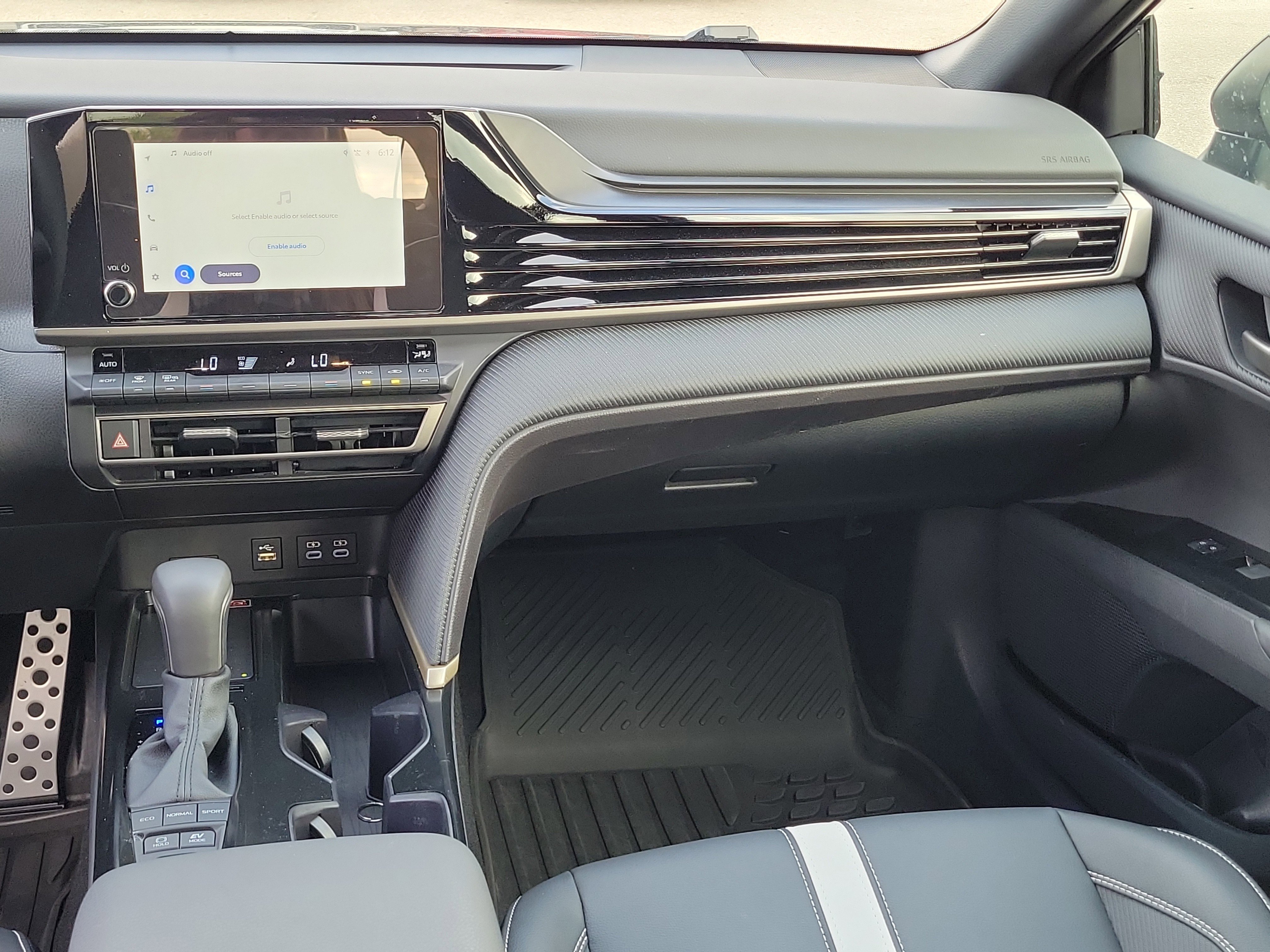 Used 2025 Toyota Camry SE image 20