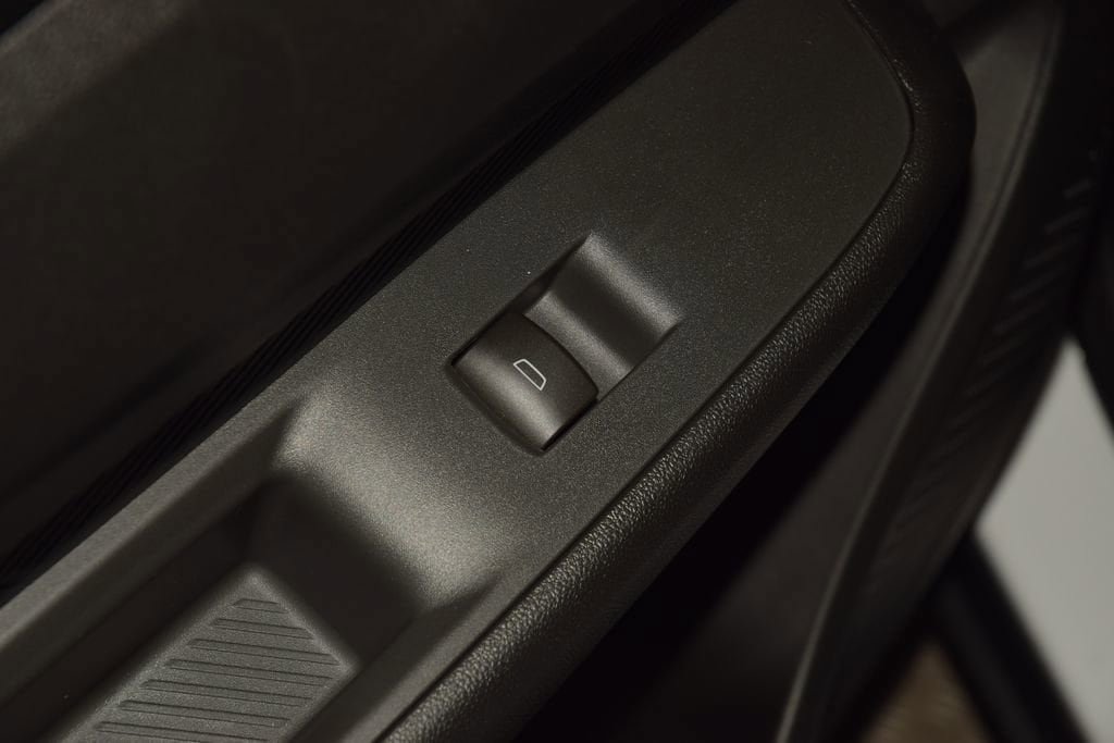 New 2027 Chevrolet Bolt LT FWD image 37