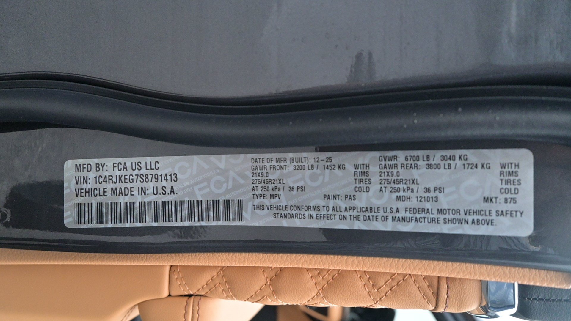 New 2025 Jeep Grand Cherokee L Summit AWD/4WD image 32