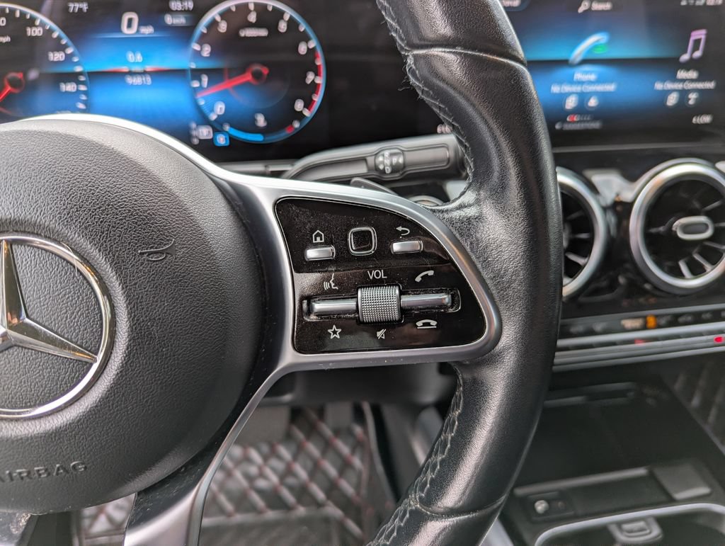 Used 2021 Mercedes-Benz GLA 250 4MATIC image 19