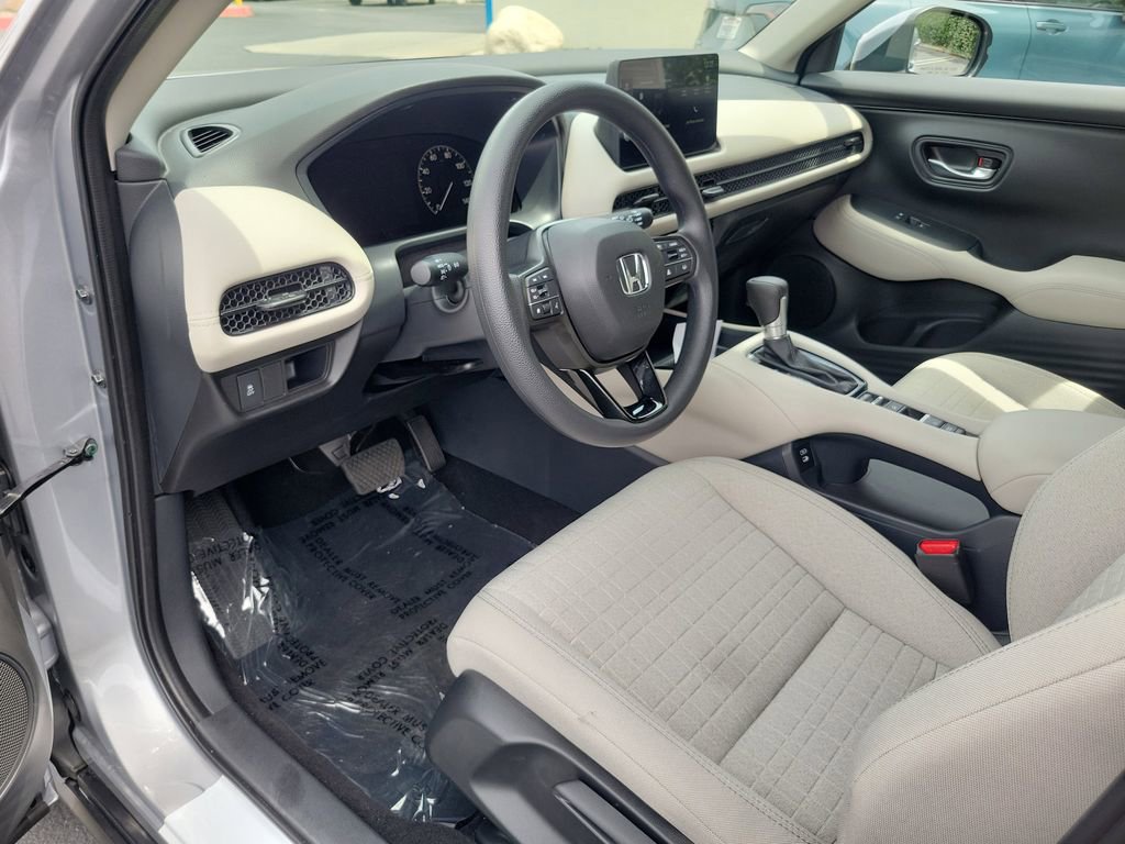 Certified 2026 Honda HR-V LX image 18