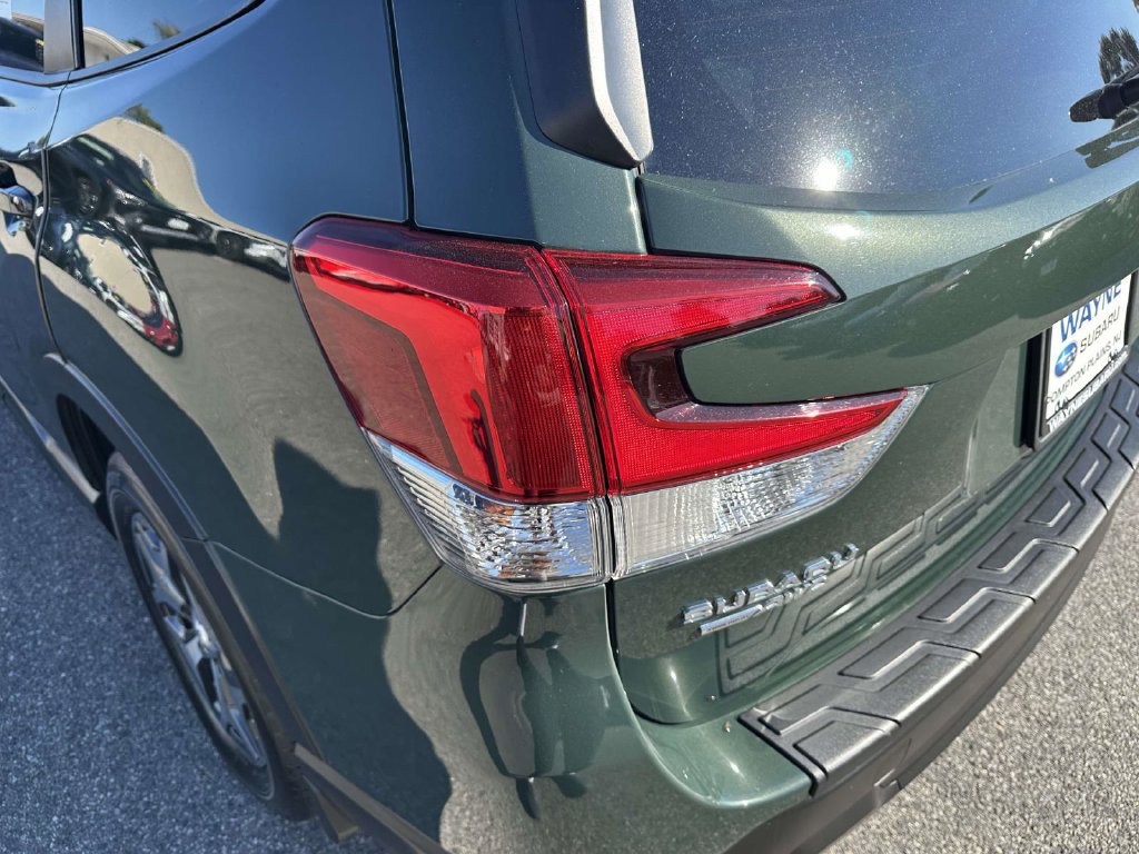 Certified 2023 Subaru Forester Premium AWD/4WD image 8