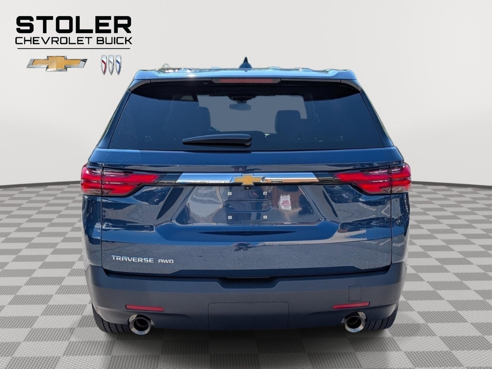 Used 2023 Chevrolet Traverse LS AWD/4WD image 4