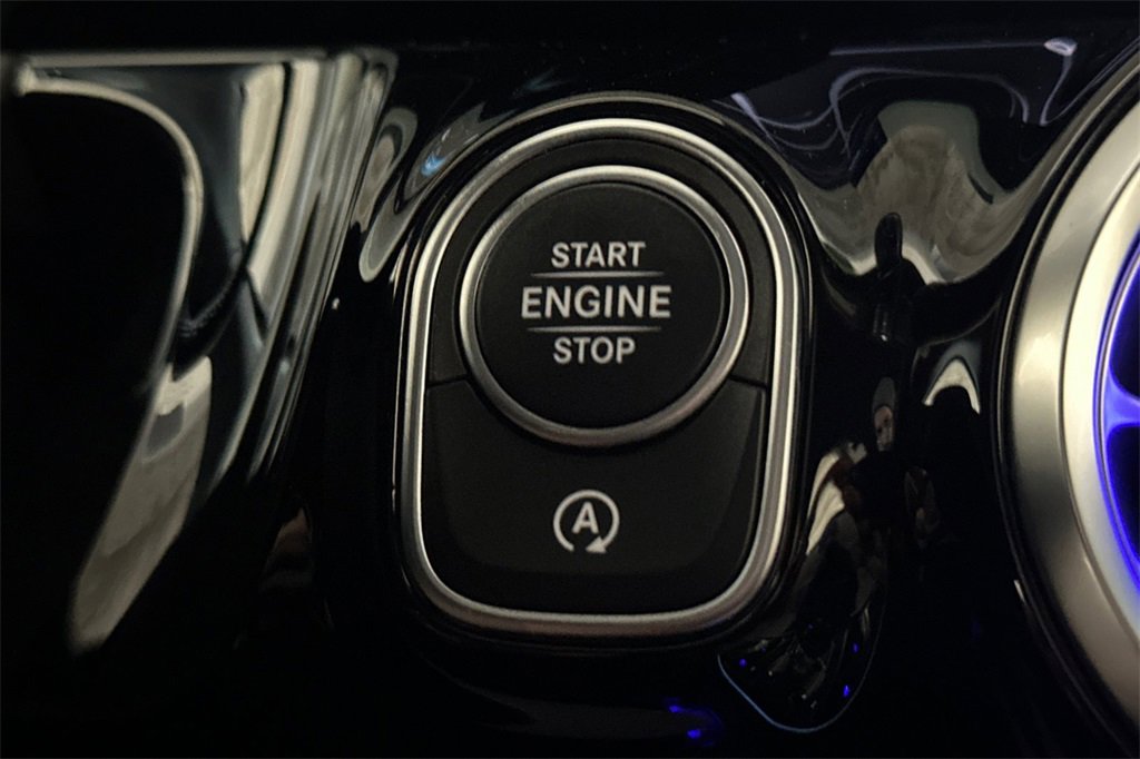 Certified 2025 Mercedes-Benz GLA 250 image 29