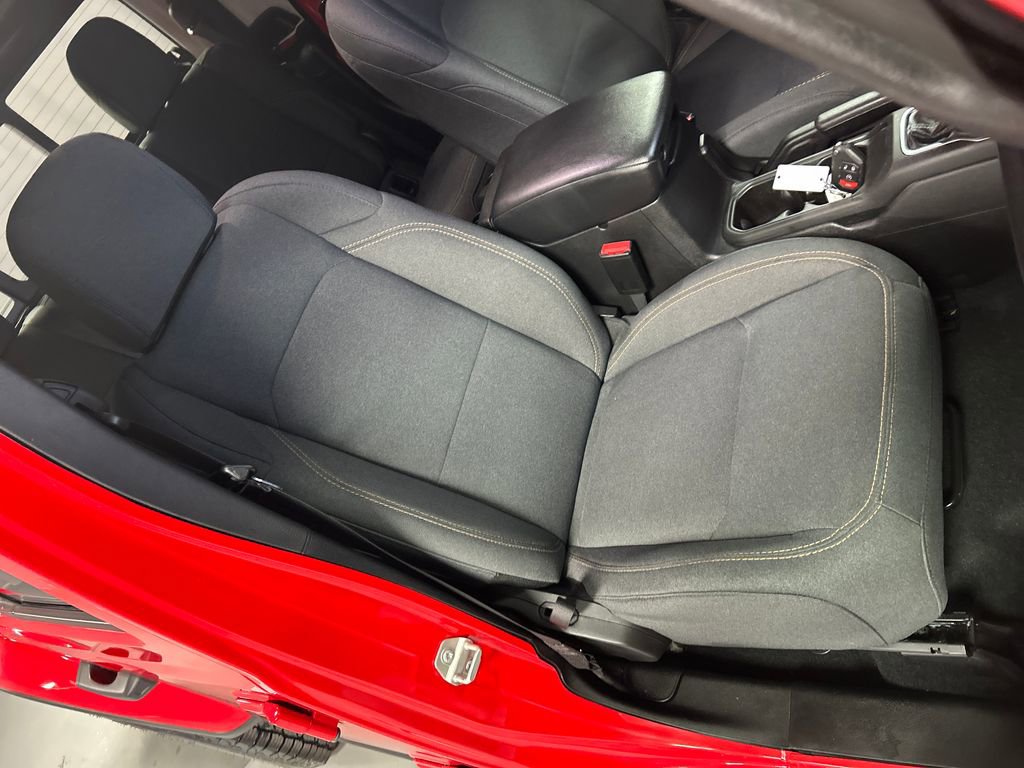 Used 2024 Jeep Gladiator Sport image 25