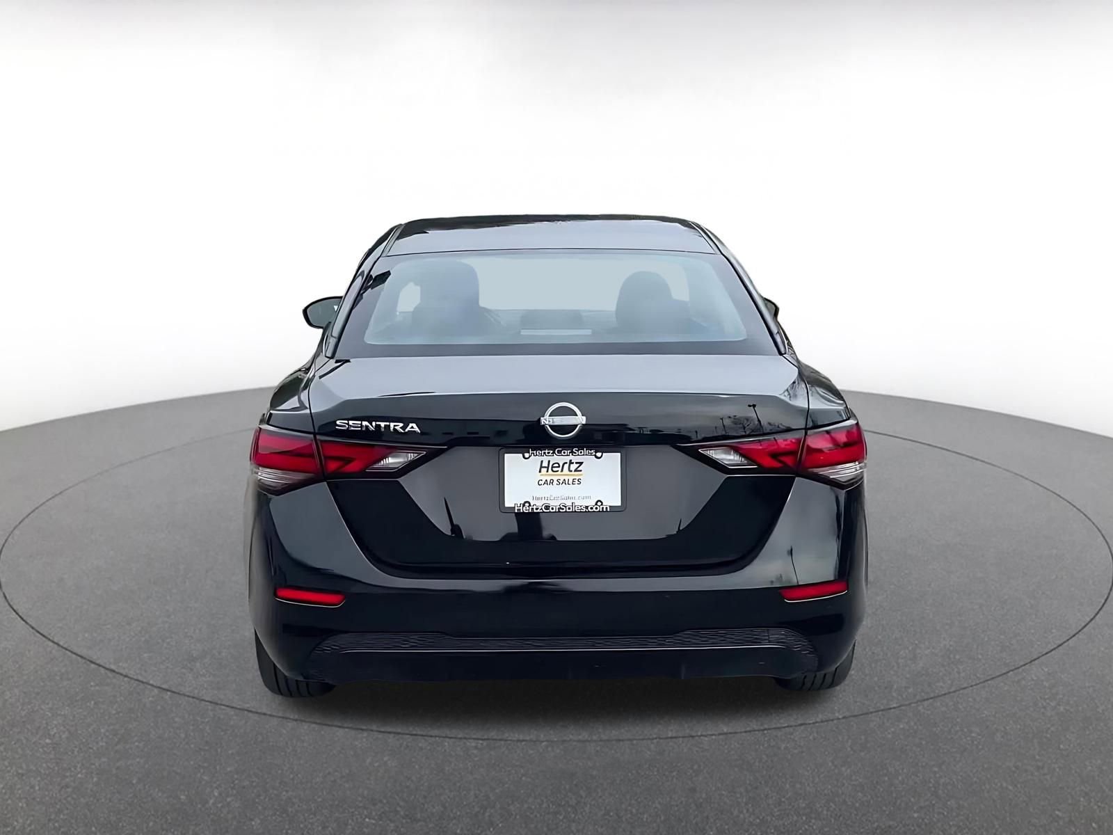 Used 2025 Nissan Sentra S image 11