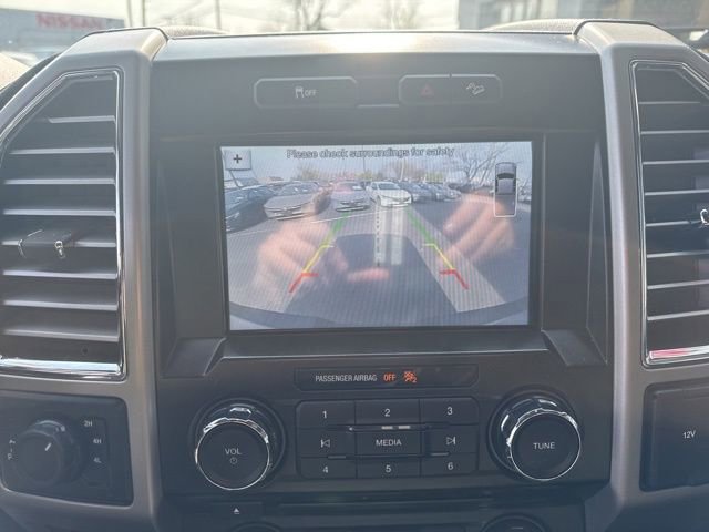 Used 2017 Ford F250 Lariat w/ Lariat Value Package AWD/4WD image 16