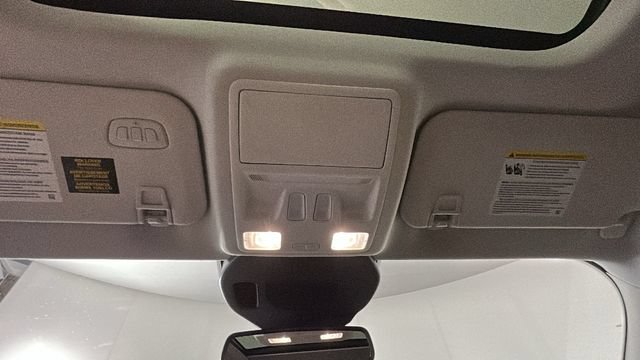 Used 2021 Ford Escape Titanium w/ Titanium Premium Package FWD image 25