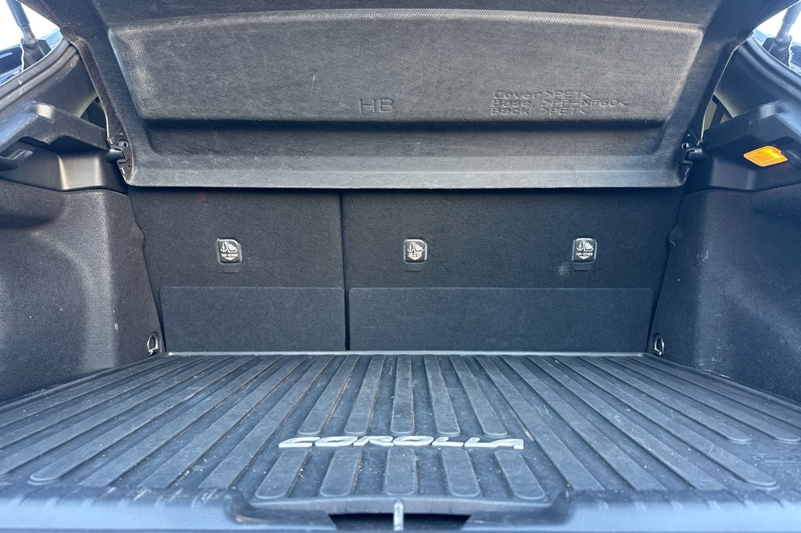 Used 2020 Toyota Corolla XSE image 19