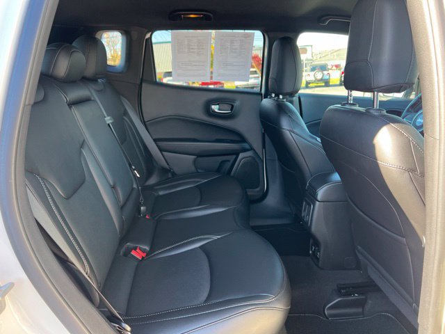 Used 2021 Jeep Compass Latitude AWD/4WD image 13