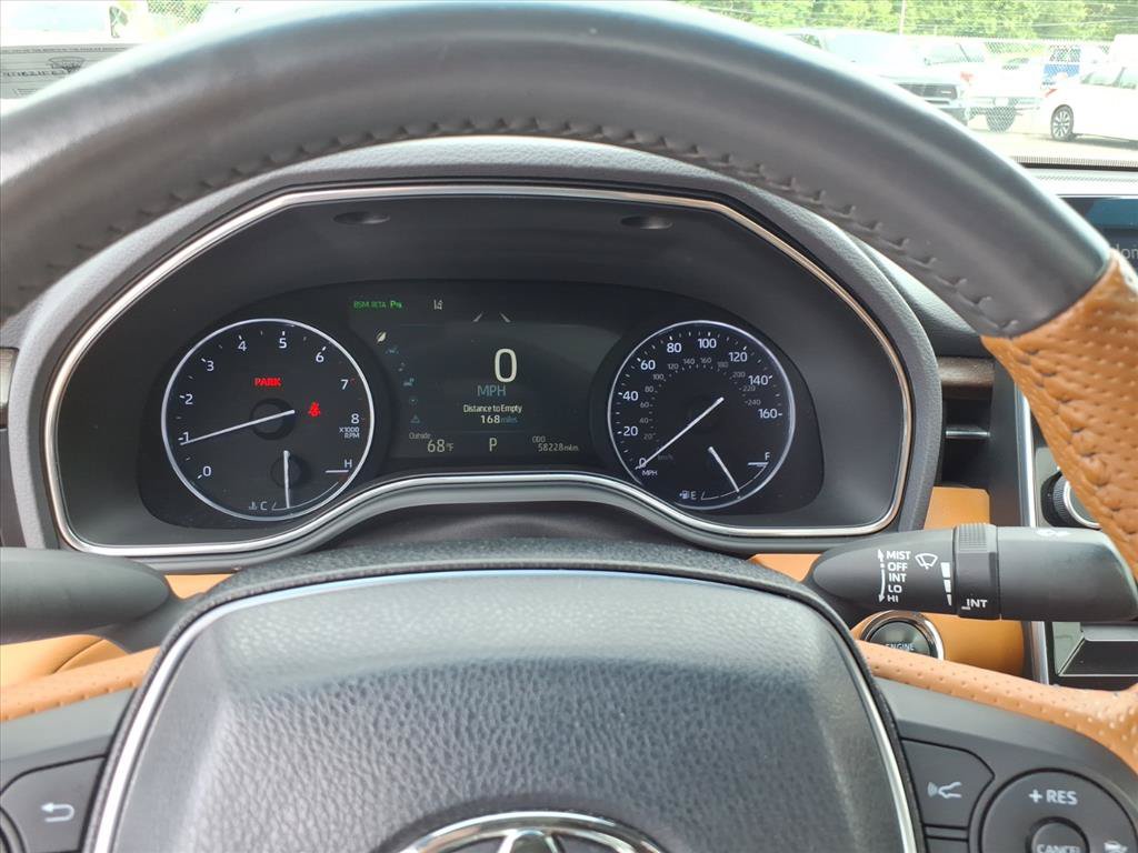 Used 2019 Toyota Avalon Limited w/ Advanced Safety Package FWD image 18