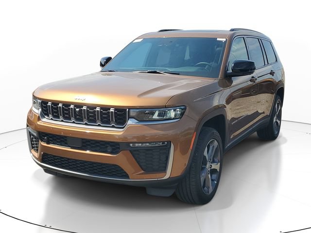 New 2026 Jeep Grand Cherokee L Limited w/ Luxury Tech Group II AWD/4WD image 2