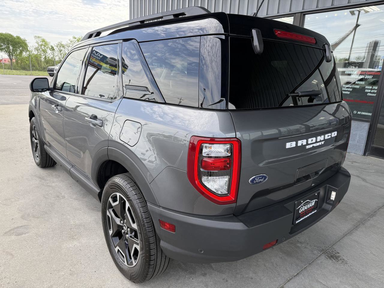 Used 2023 Ford Bronco Sport Outer Banks w/ Tech Package AWD/4WD image 7