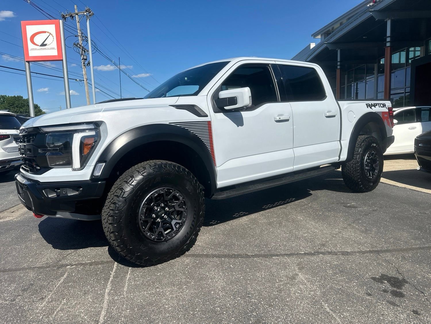 Used 2025 Ford F150 Raptor w/ Equipment Group 803A Raptor R AWD/4WD image 5