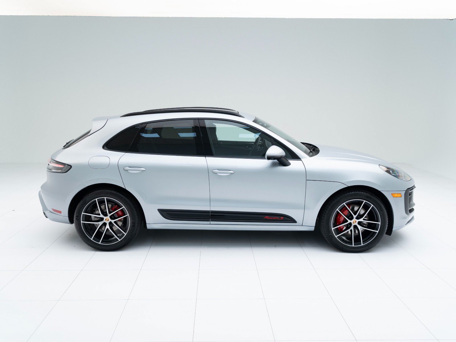 New 2026 Porsche Macan S AWD/4WD image 8
