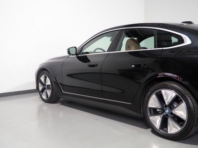 Used 2024 BMW i4 eDrive35 w/ Premium Package RWD image 60