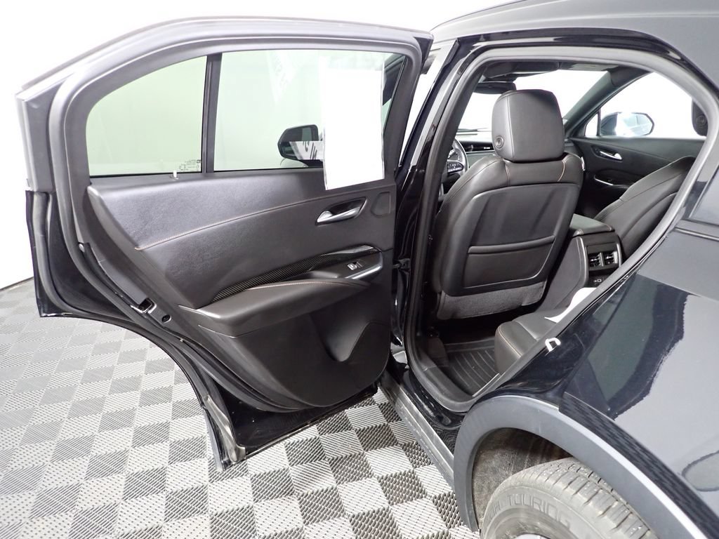 Used 2020 Cadillac XT4 Sport w/ Driver Awareness Package AWD/4WD image 31